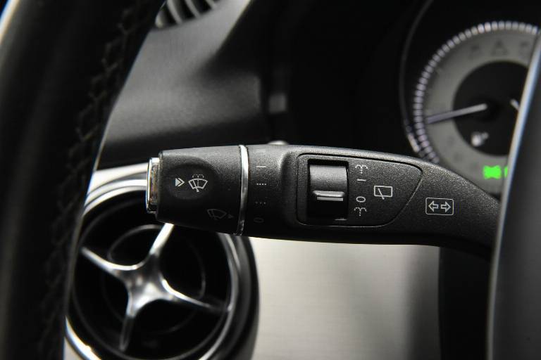 MERCEDES-BENZ GLK 220 27