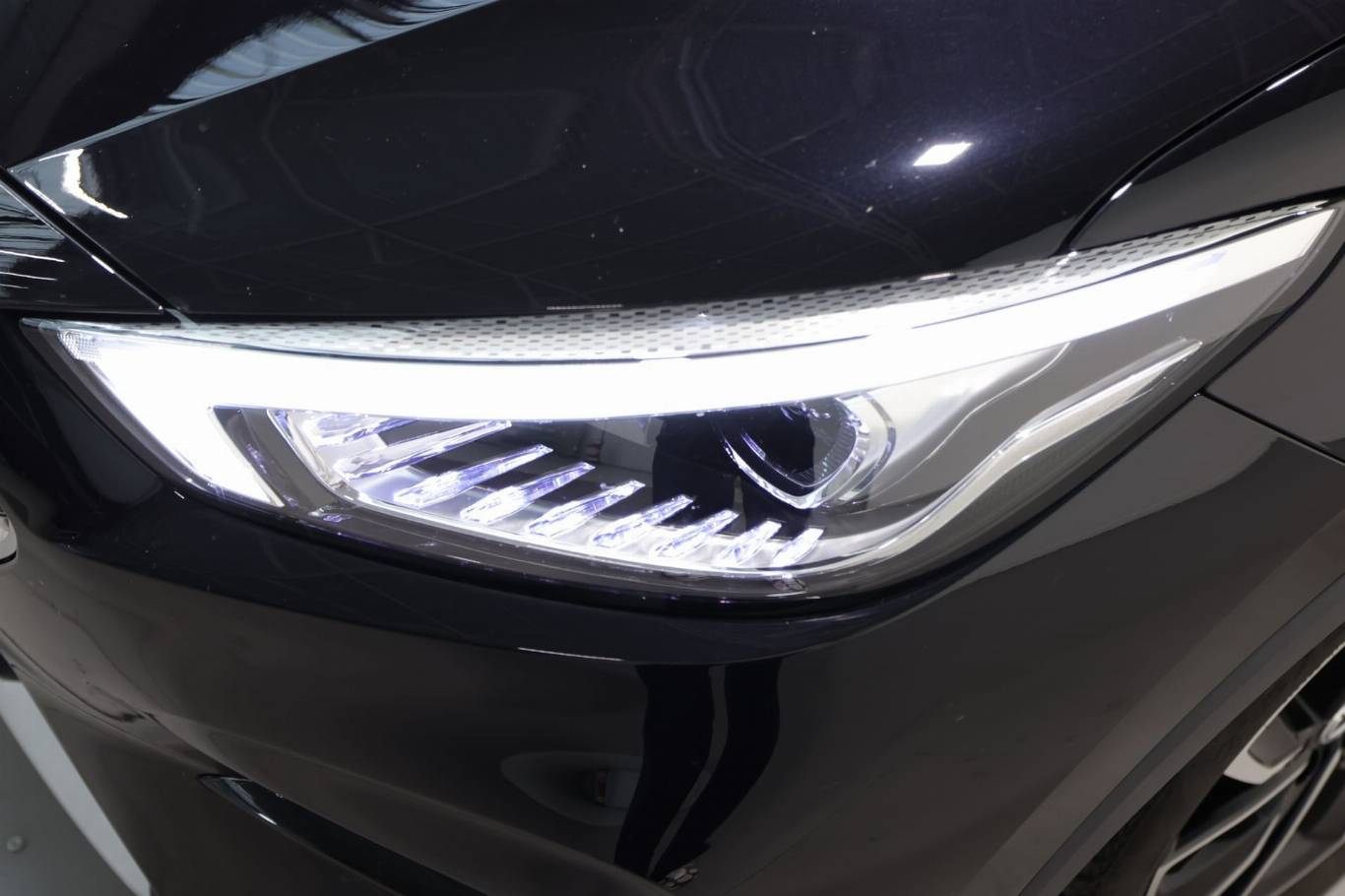 MG ZS 51