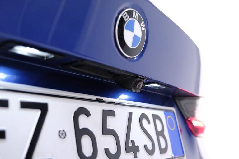 BMW 320 58