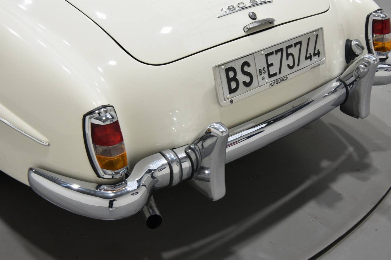 MERCEDES-BENZ 190 58