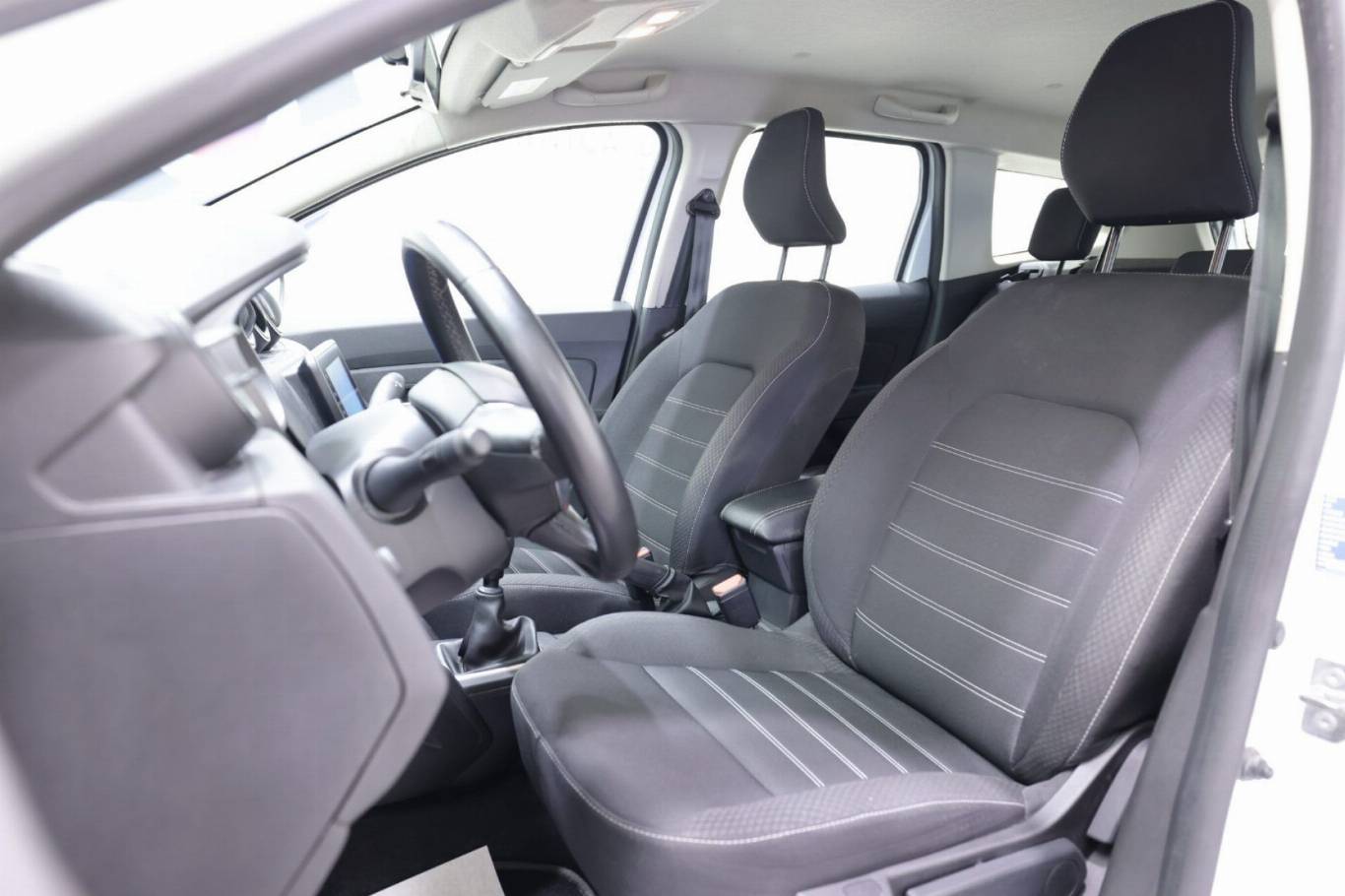 DACIA Duster 6