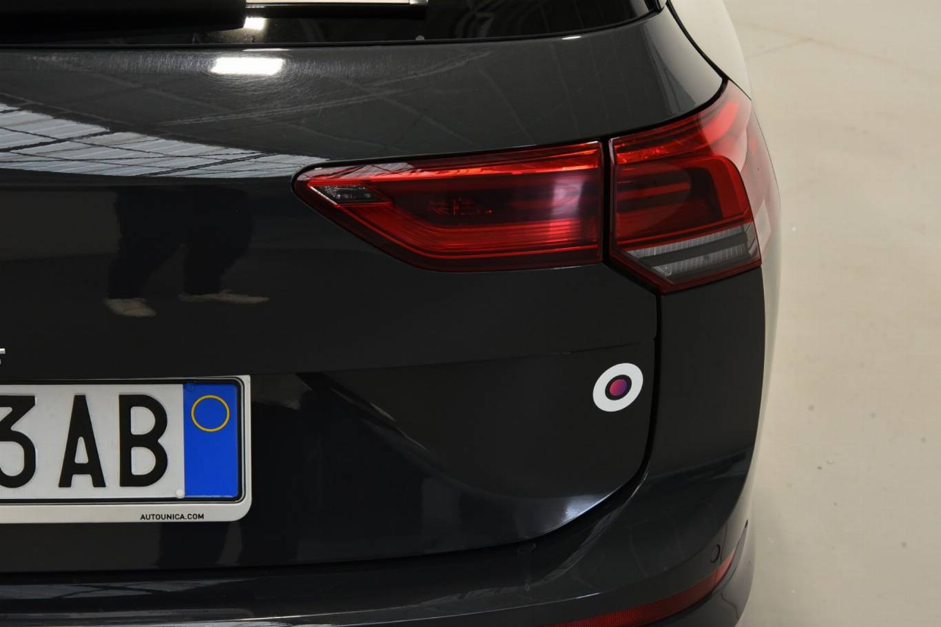 VOLKSWAGEN Golf Variant 19