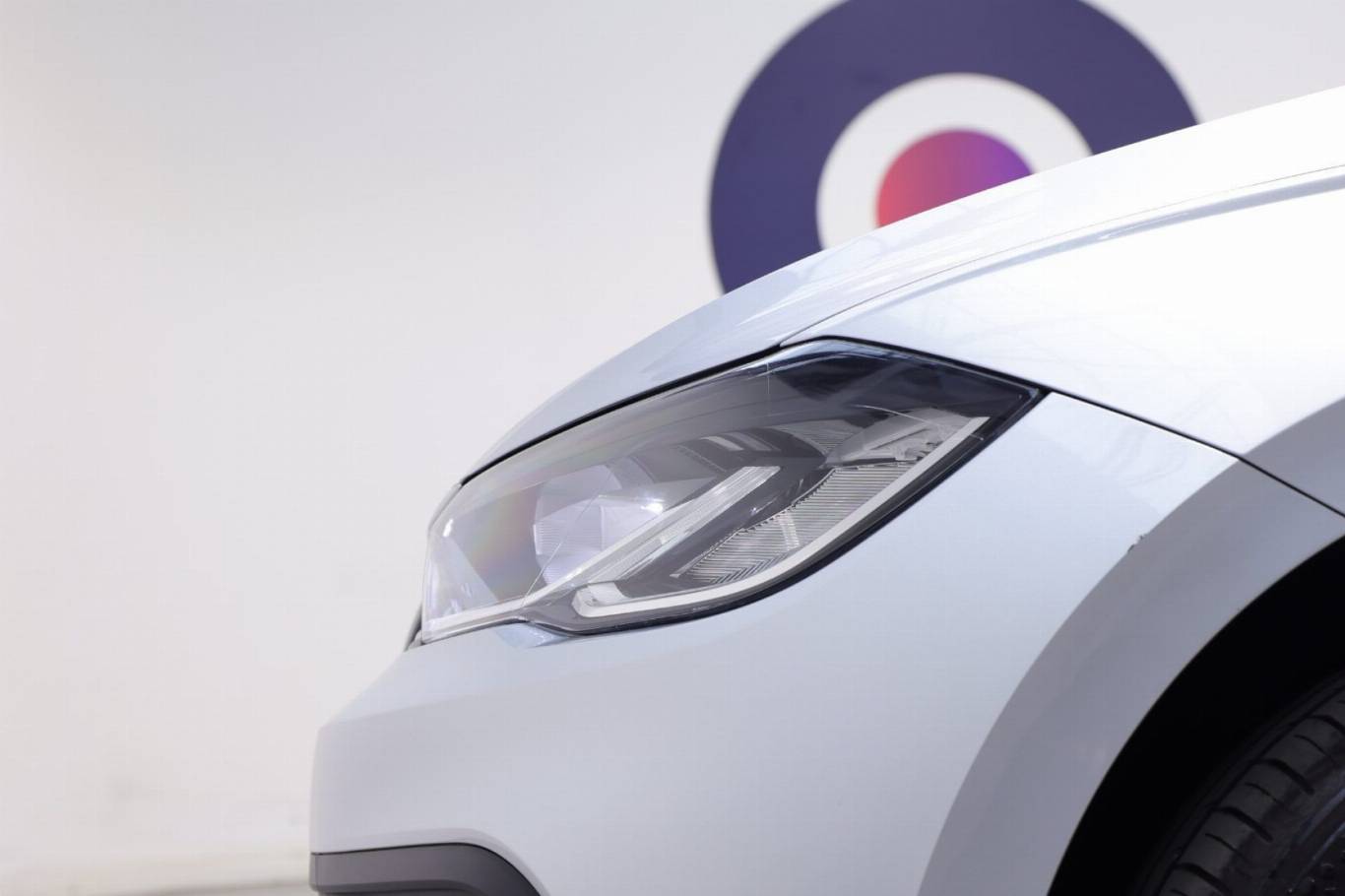 VOLKSWAGEN Polo 19