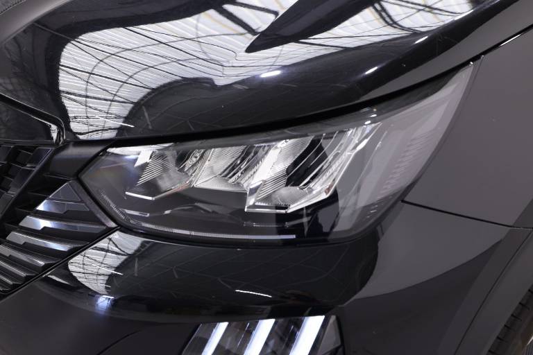 PEUGEOT 2008 42