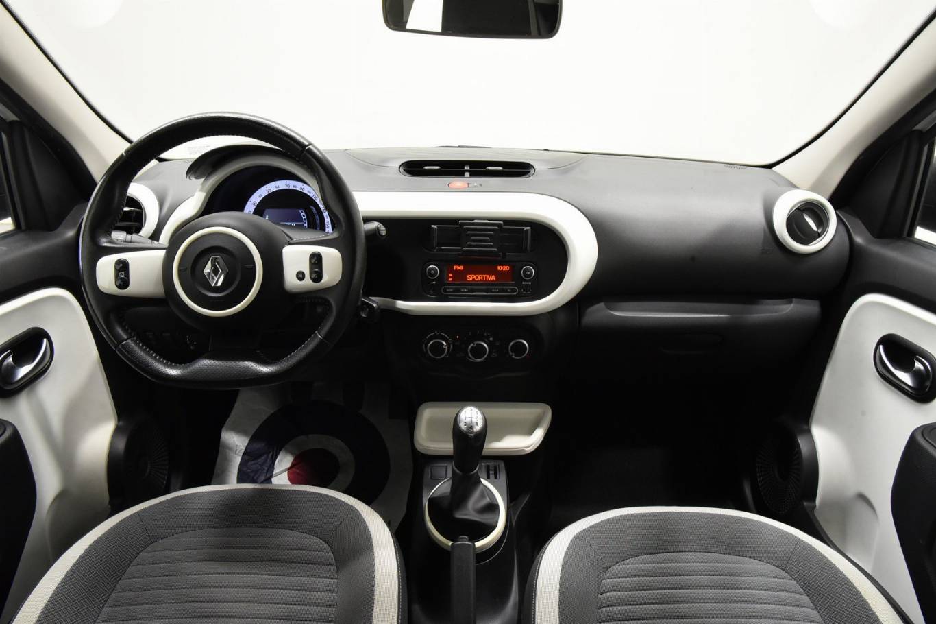 RENAULT Twingo 18