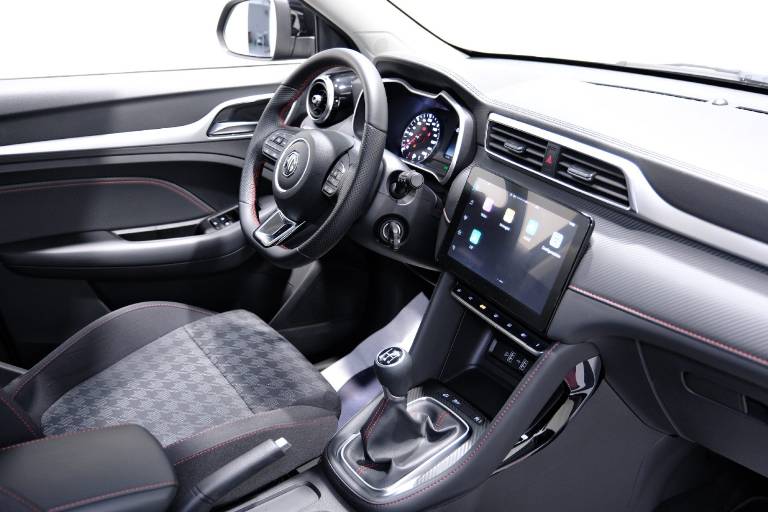 MG ZS 54