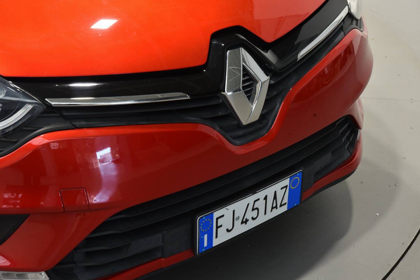 RENAULT Clio 27