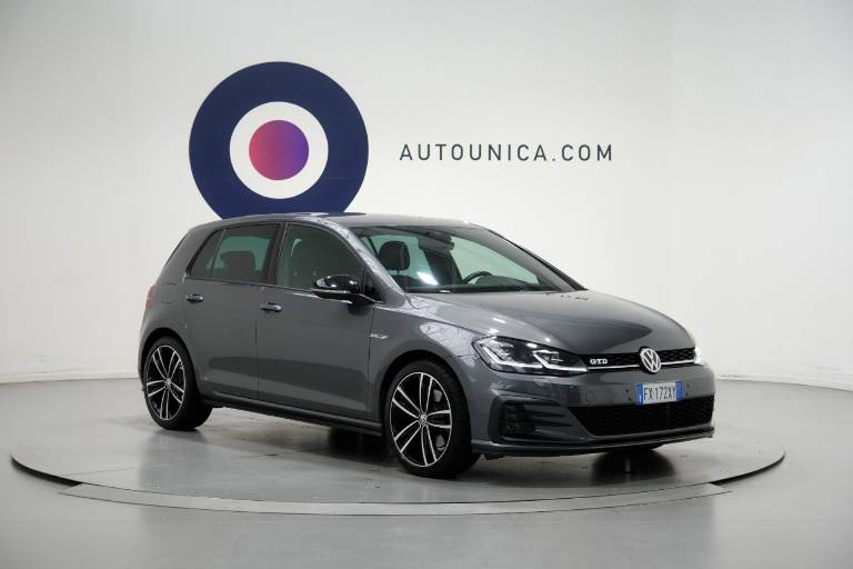 VOLKSWAGEN Golf GTD 3