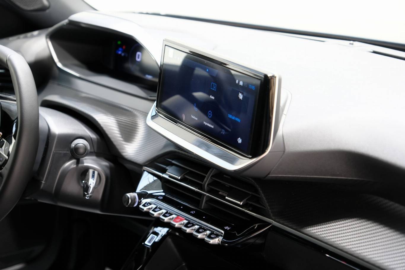 PEUGEOT 2008 47