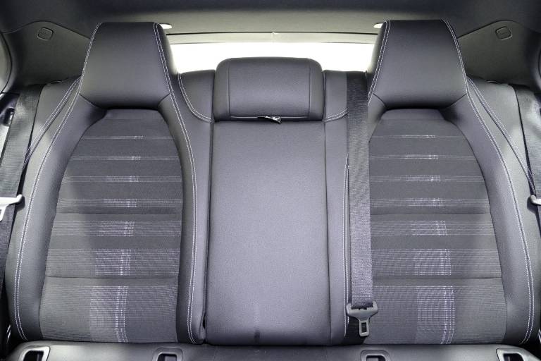 MERCEDES-BENZ A 180 38