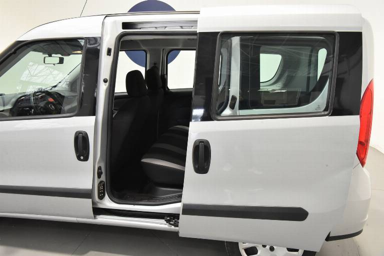 FIAT Doblo 14