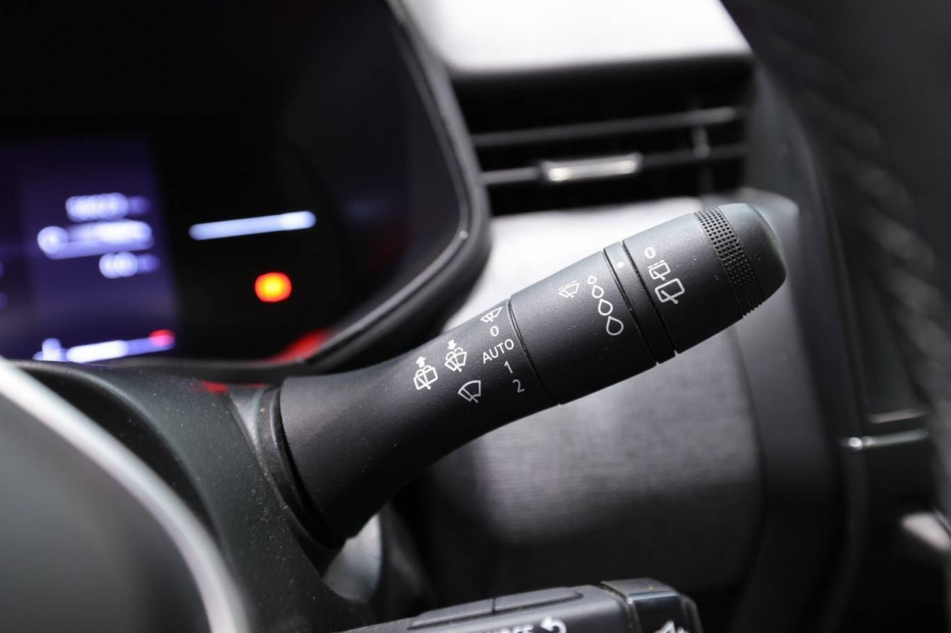 RENAULT Clio 23