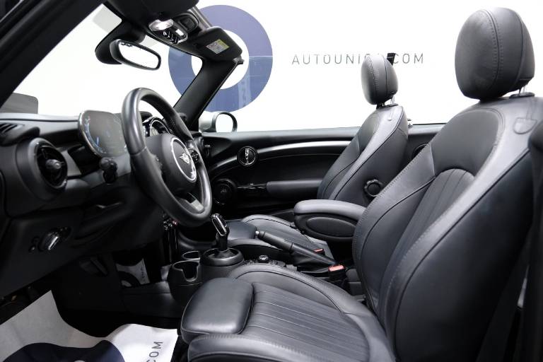 MINI Cooper 20