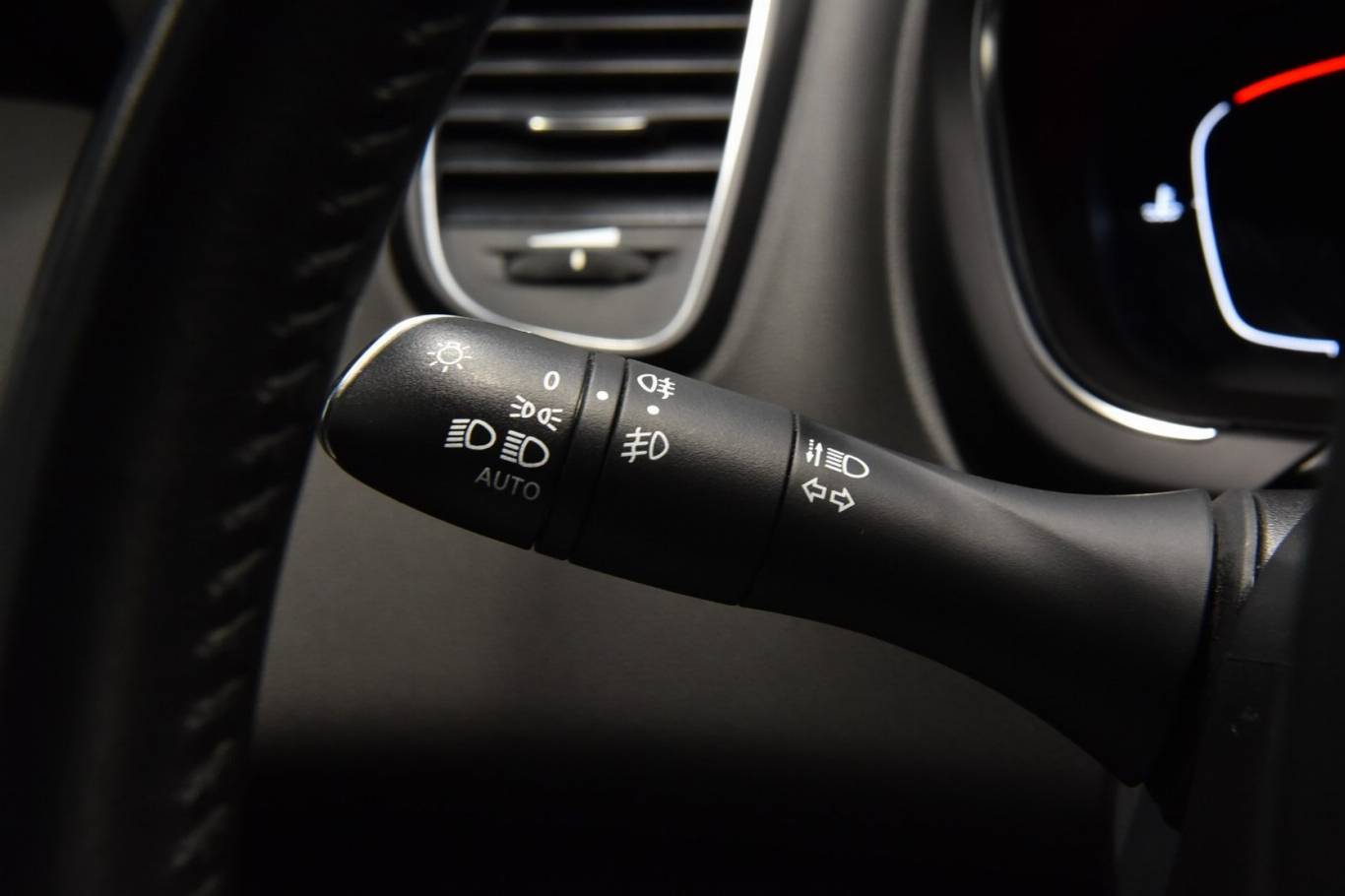 RENAULT Grand Scenic 9