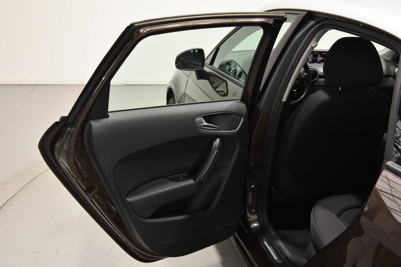 AUDI A1 38