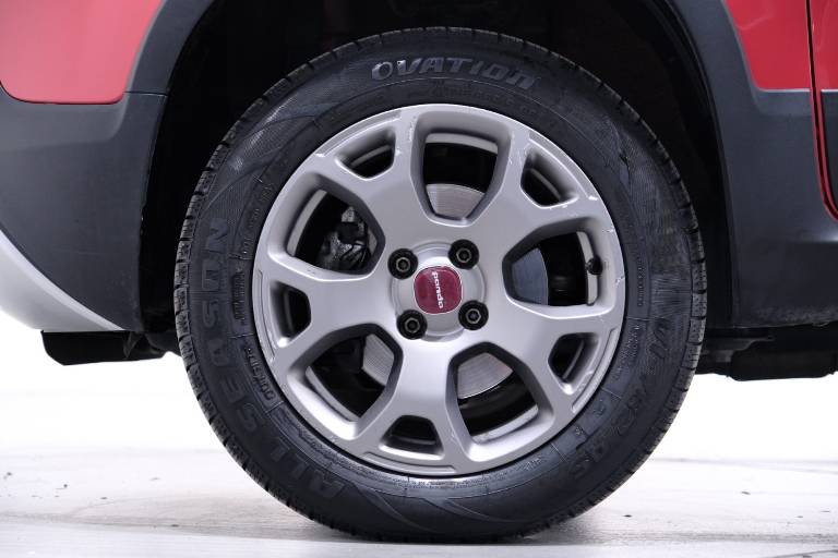 FIAT Panda Cross 14