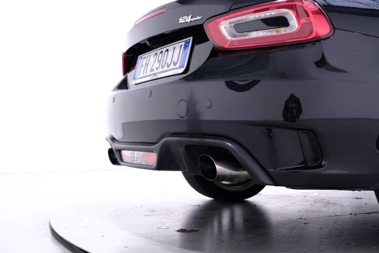 FIAT 124 Spider 49