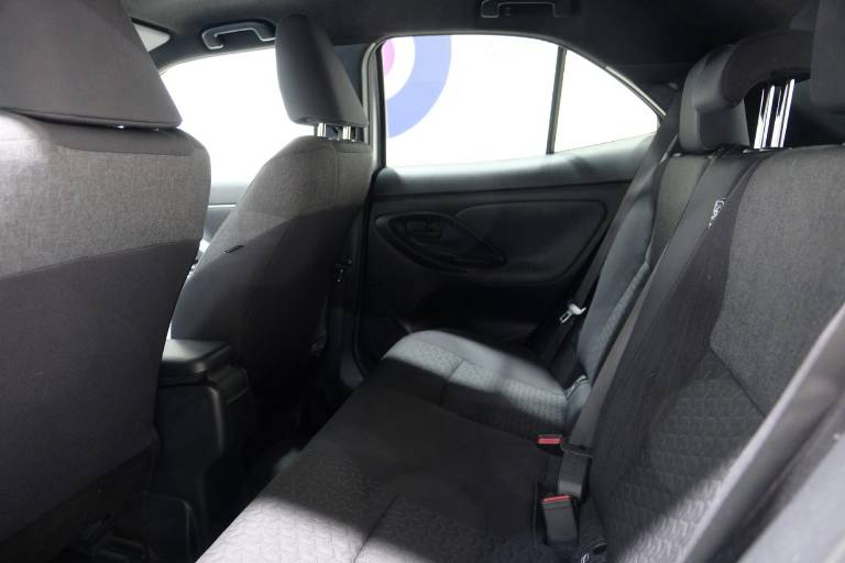 TOYOTA Yaris Cross 39