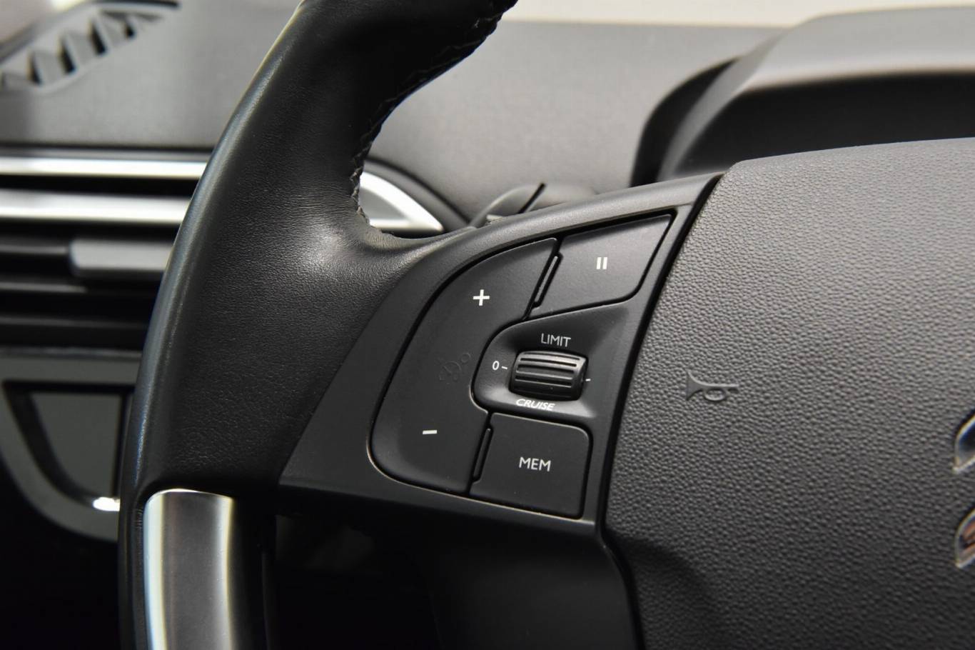 CITROEN Grand C4 Spacetourer 8