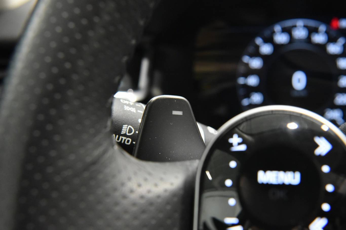 LAND ROVER Range Rover Velar 36