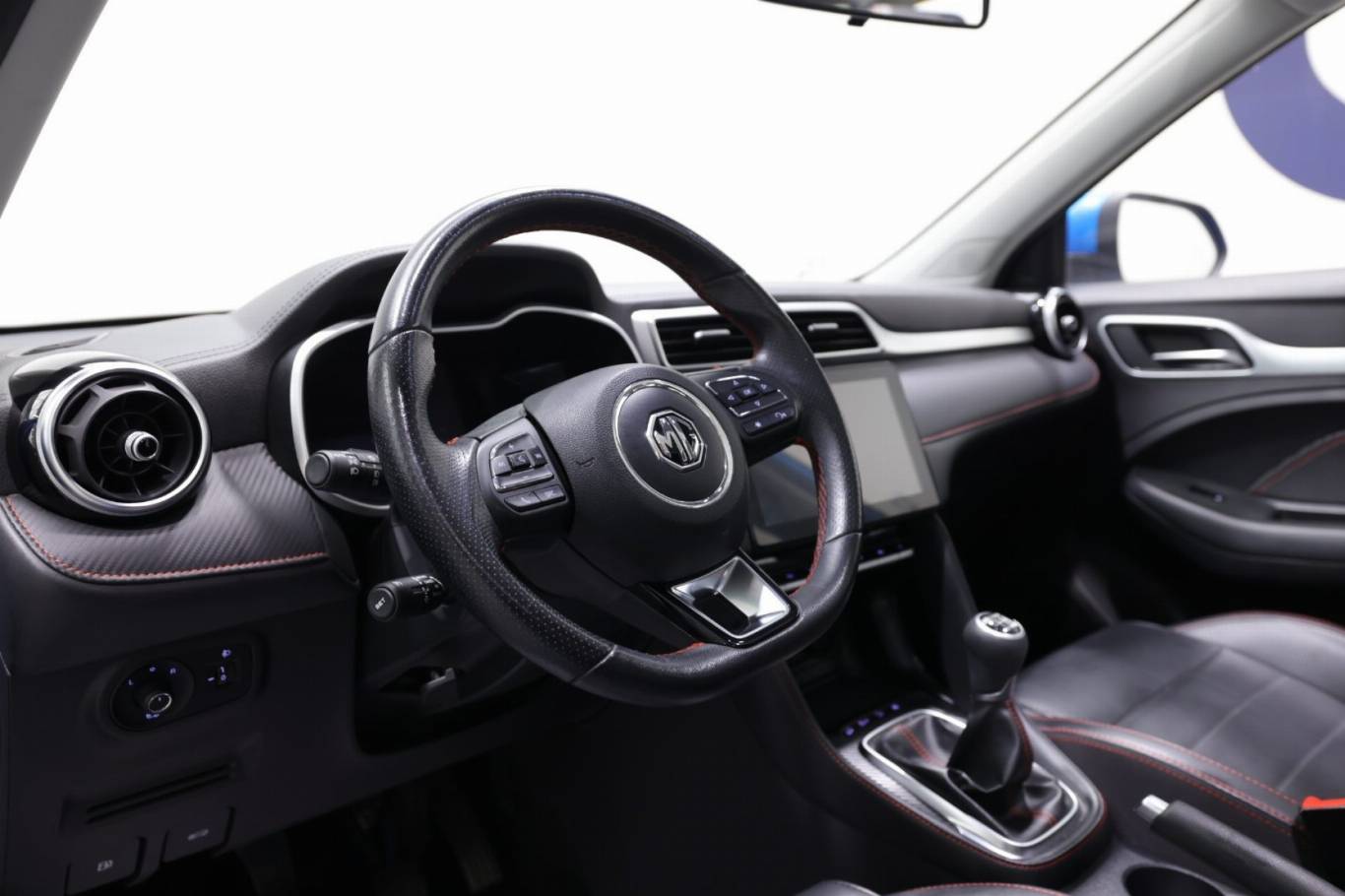 MG ZS 5