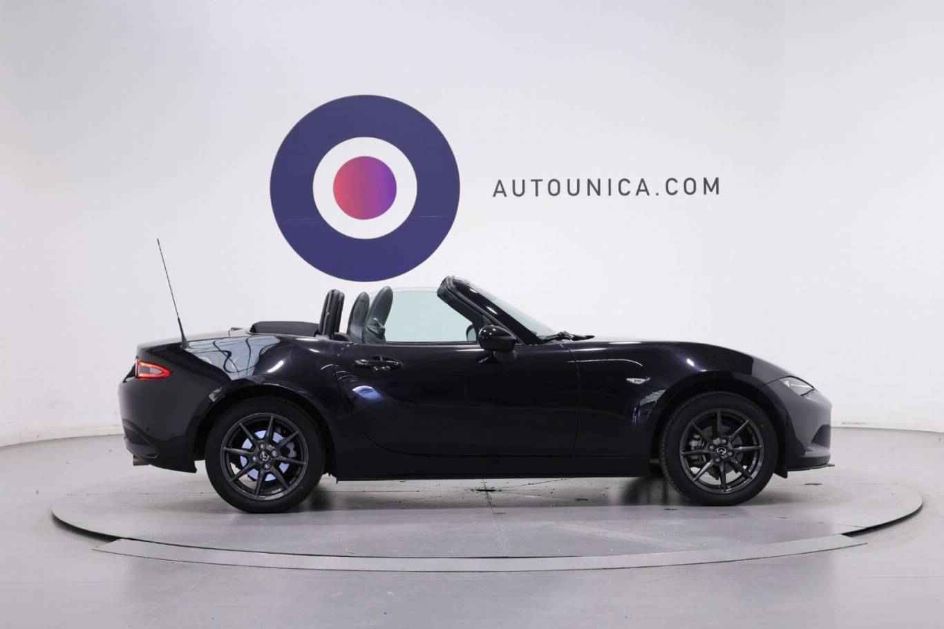 MAZDA MX-5 4