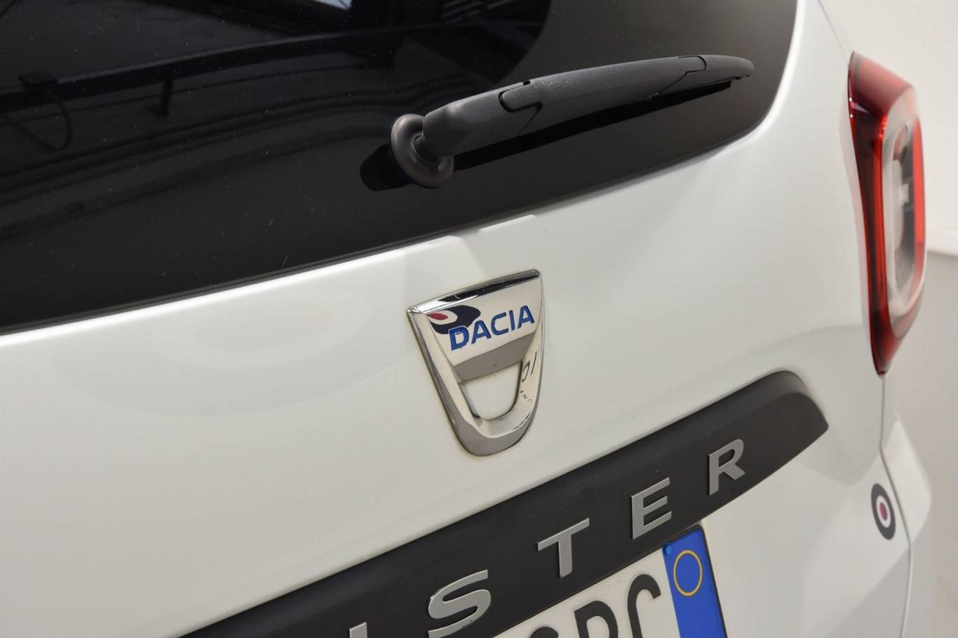 DACIA Duster 32