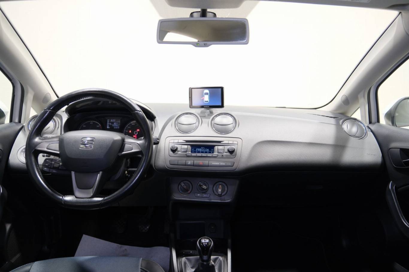 SEAT Ibiza 10