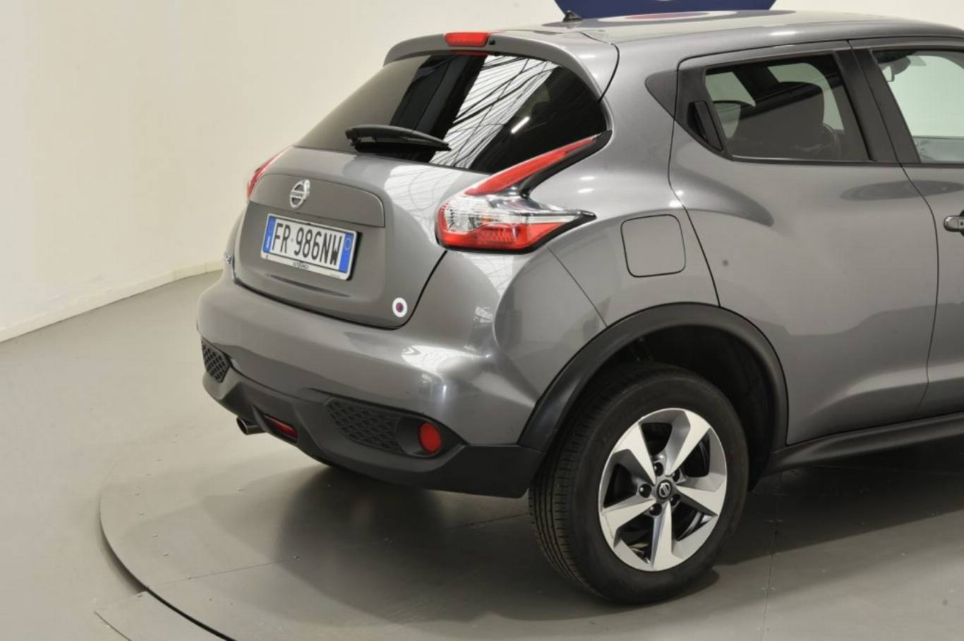 NISSAN Juke 18