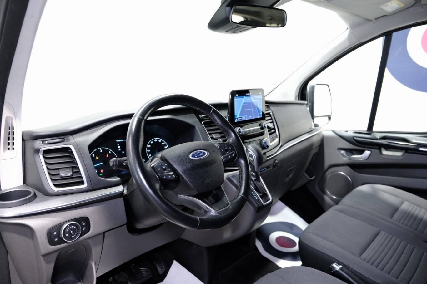 FORD Tourneo Custom 5