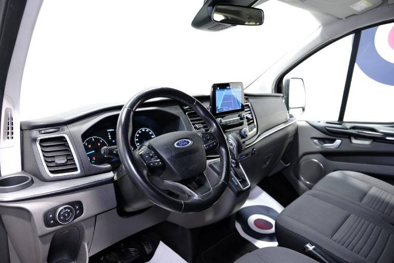 FORD Tourneo Custom 5