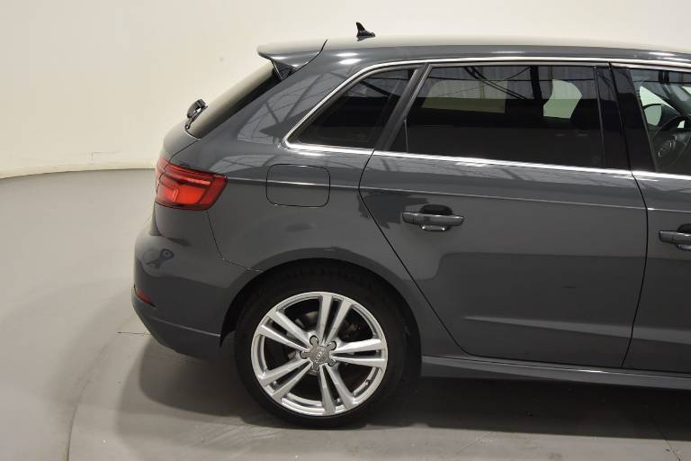 AUDI A3 46
