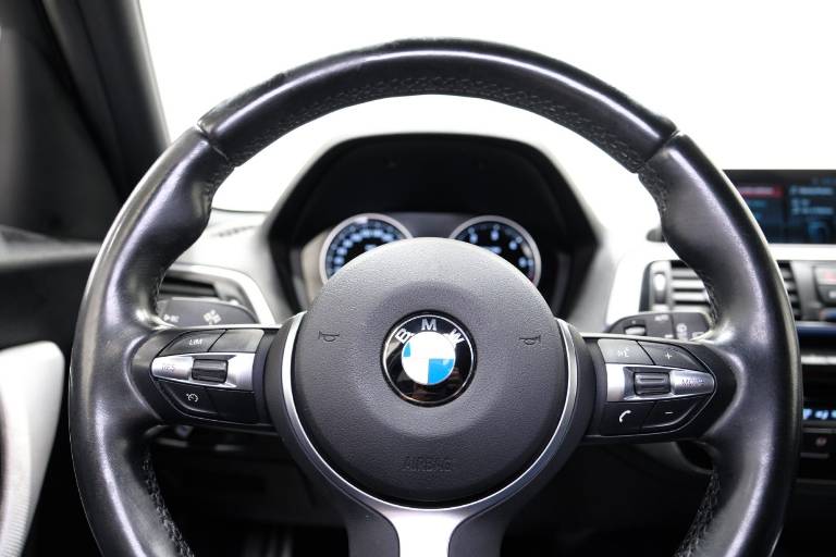 BMW 118 7