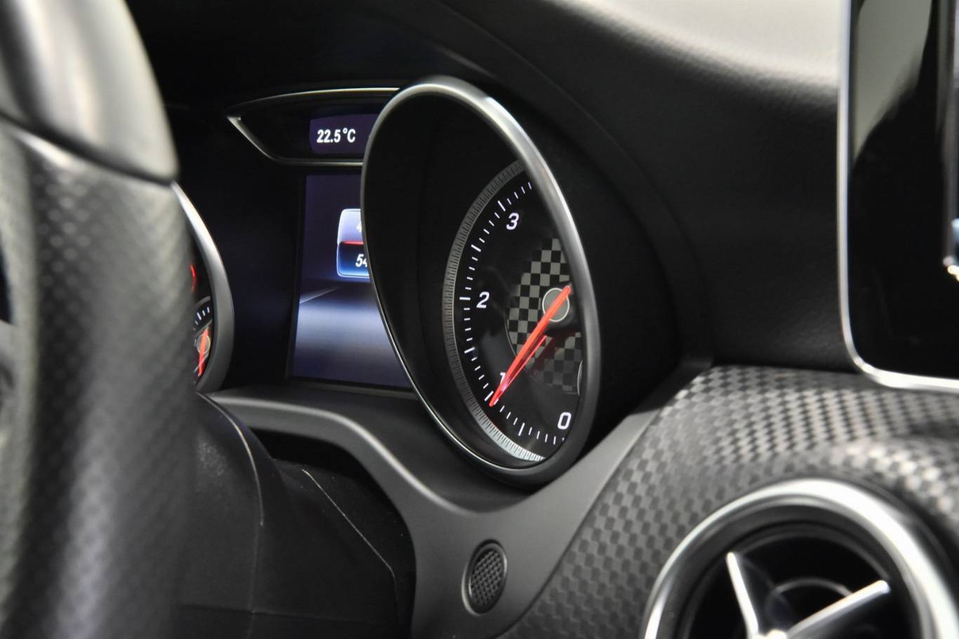 MERCEDES-BENZ A 180 47