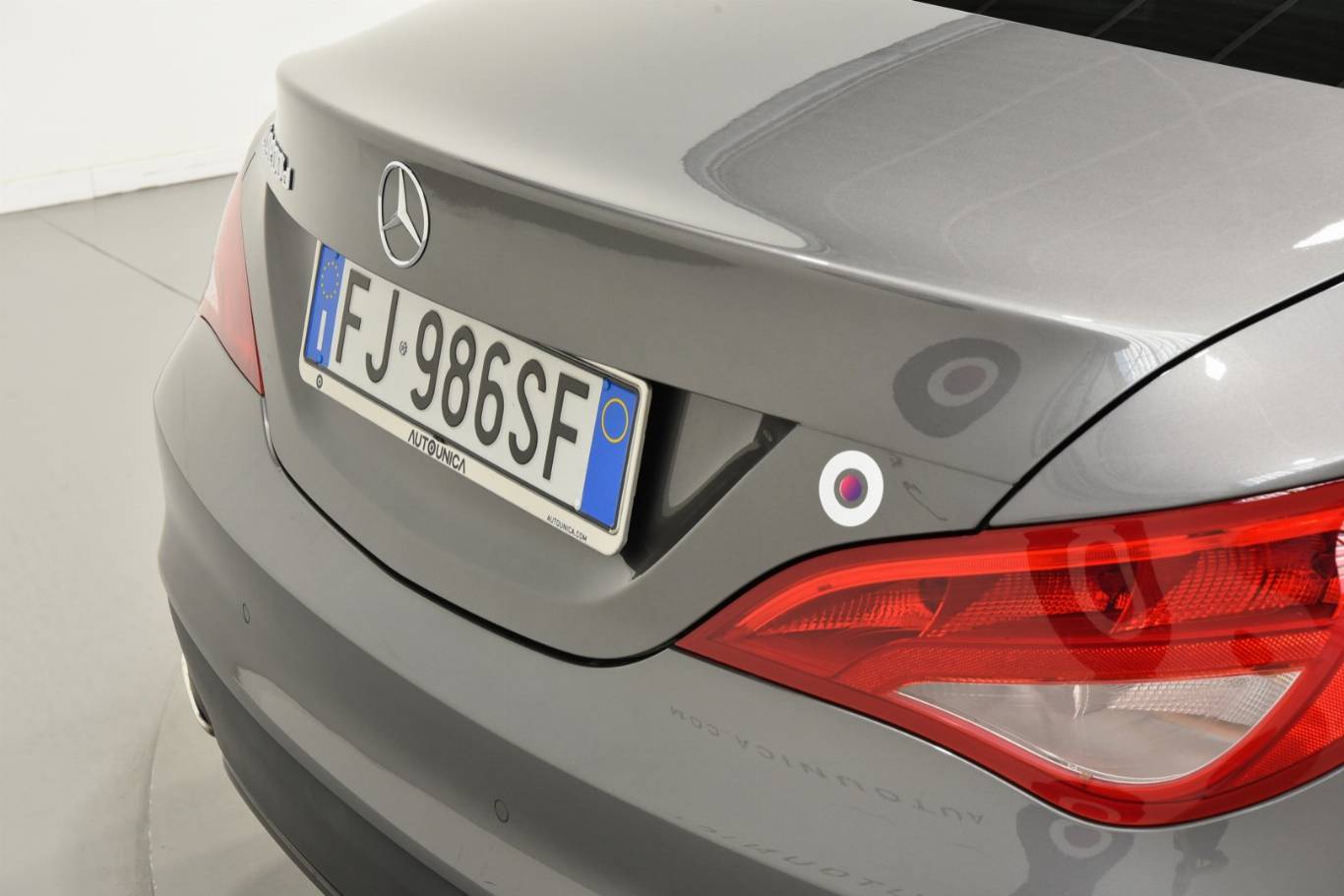 MERCEDES-BENZ CLA 200 60