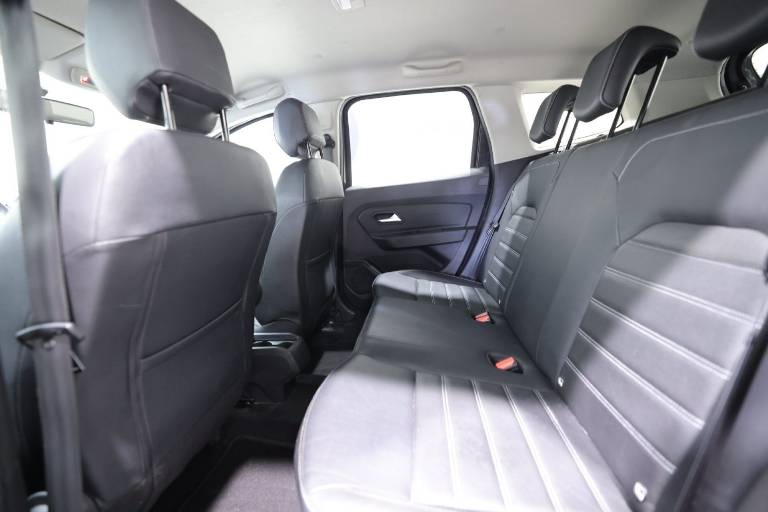 DACIA Duster 36