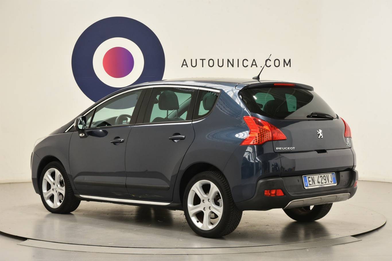 PEUGEOT 3008 7