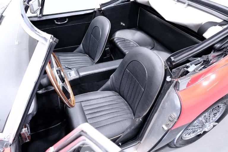 AUSTIN Healey 30
