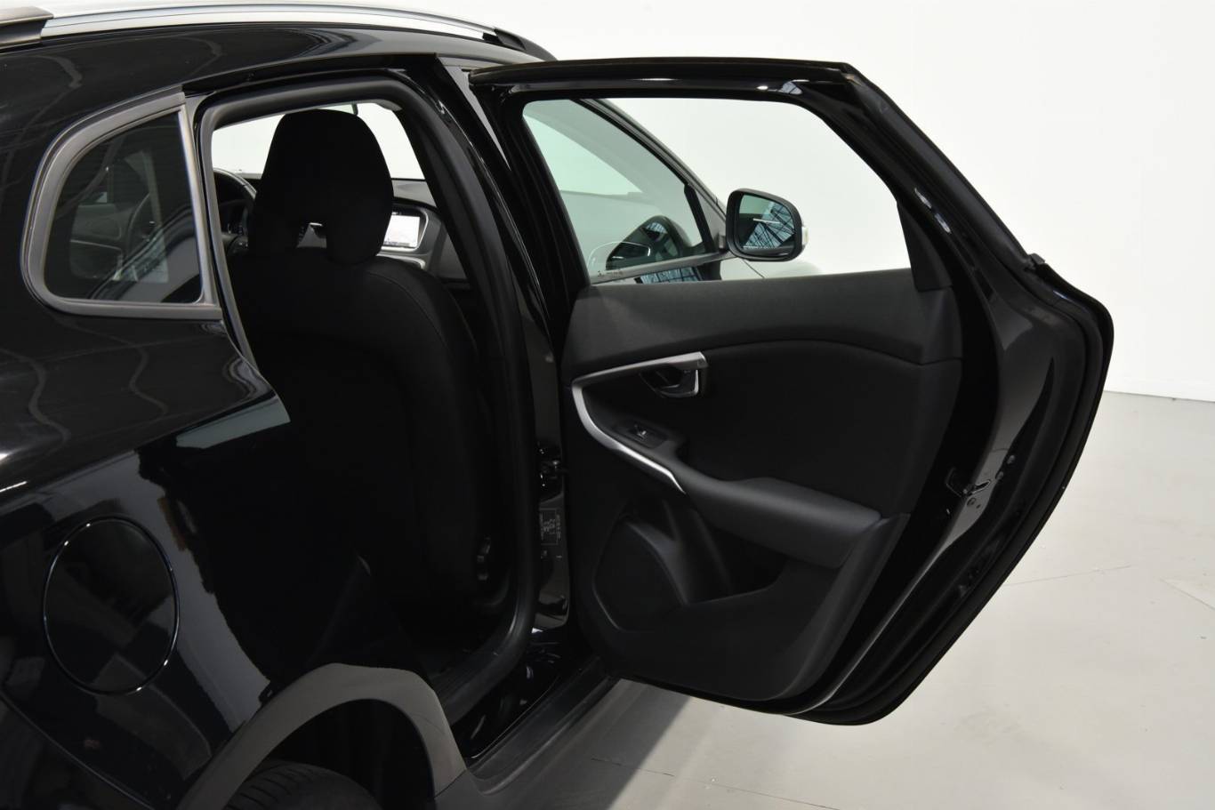 VOLVO V40 Cross Country 48