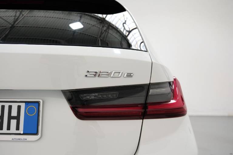 BMW 320 50