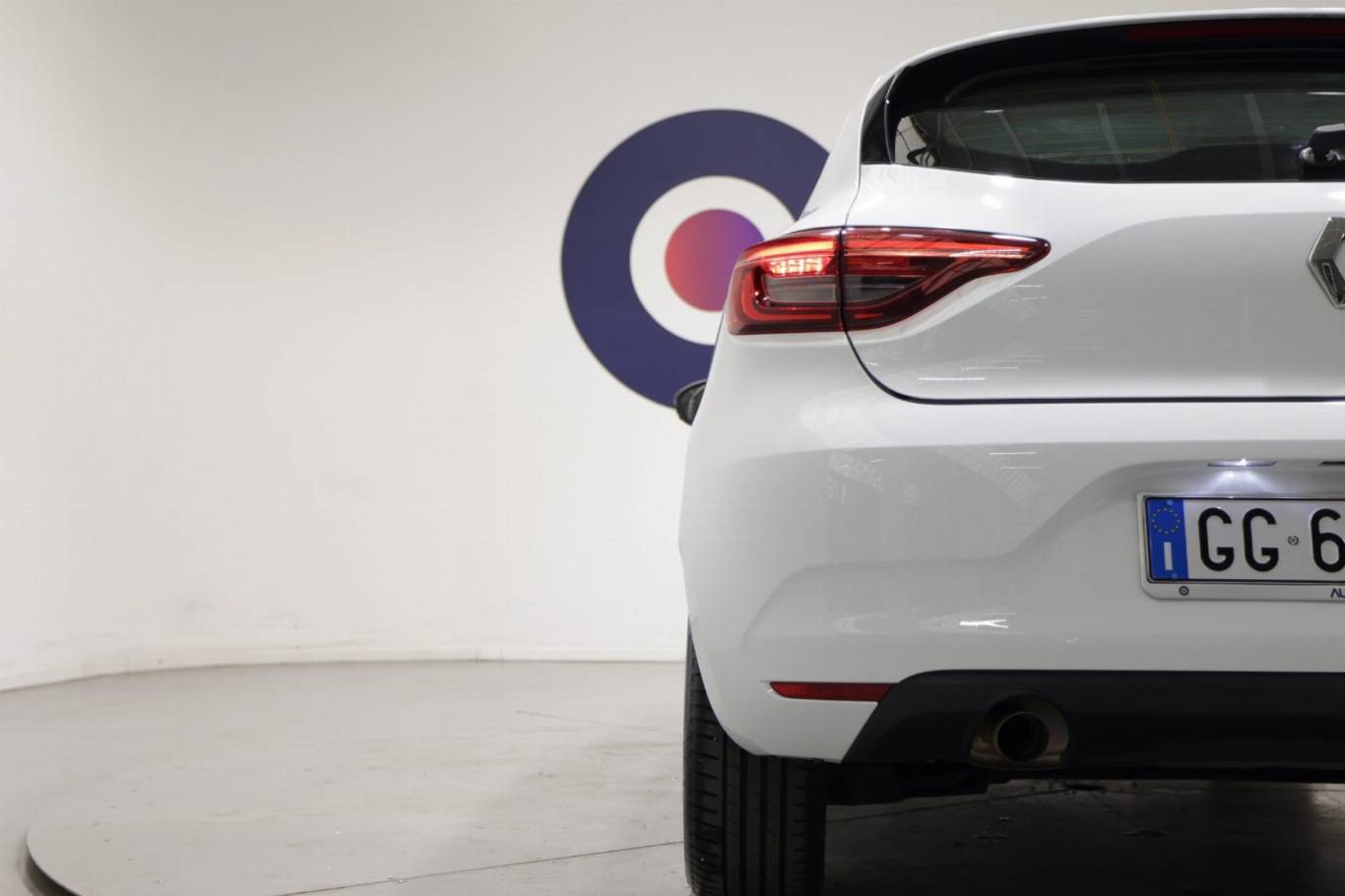 RENAULT Clio 48