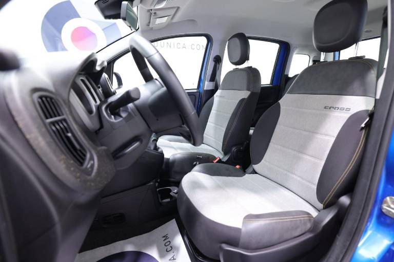 FIAT Panda Cross 6