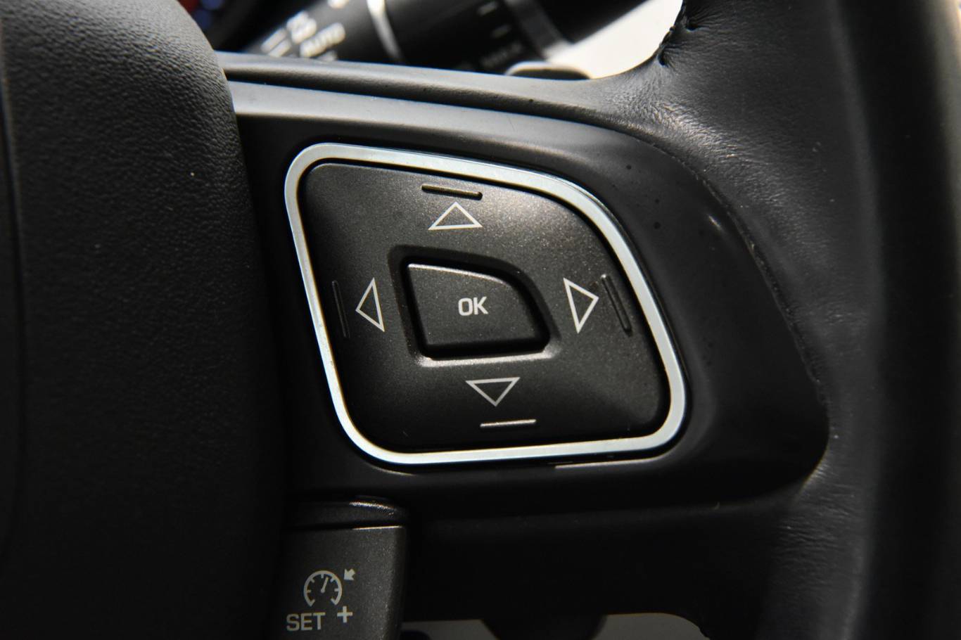 LAND ROVER Range Rover Evoque 8