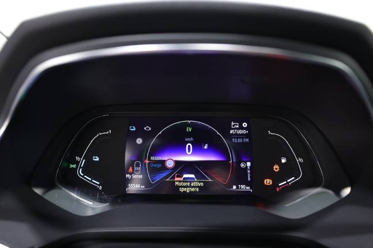 RENAULT Captur 8