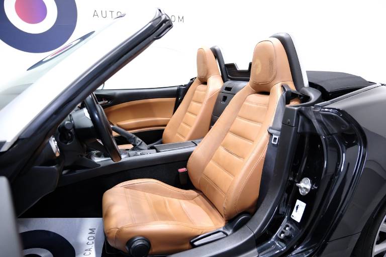 FIAT 124 Spider 18