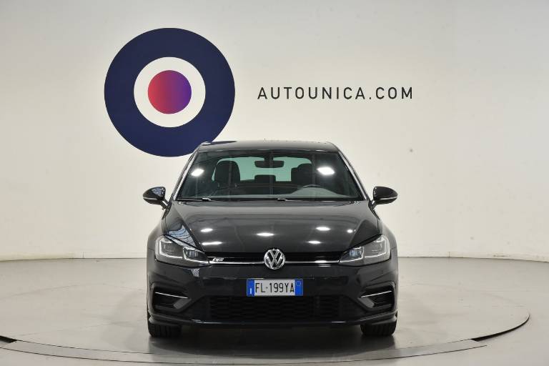 VOLKSWAGEN Golf 5