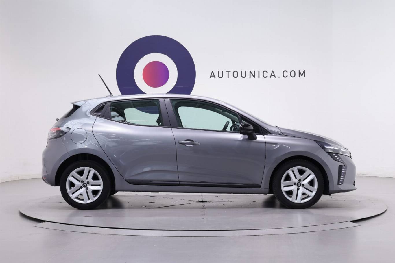 RENAULT Clio 4