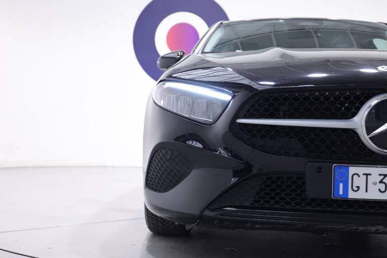 MERCEDES-BENZ A 180 47