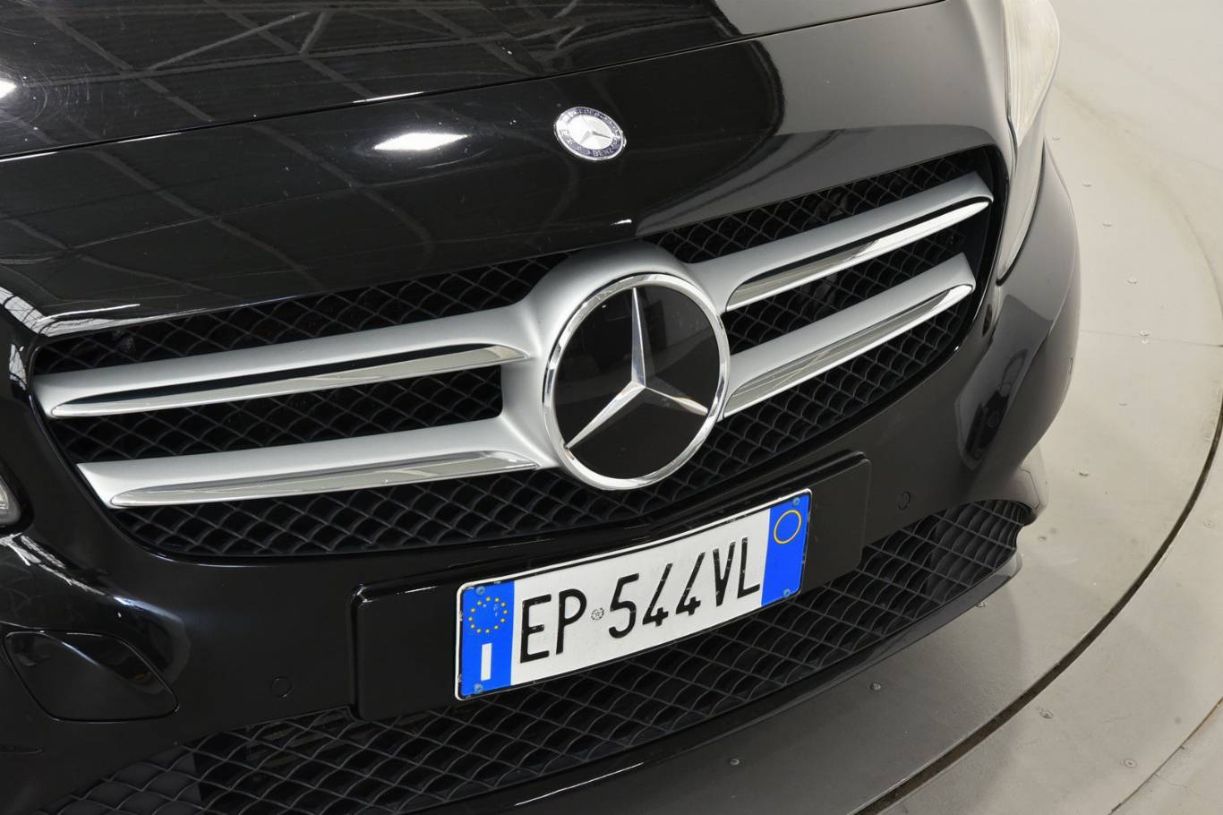 MERCEDES-BENZ A 180 14