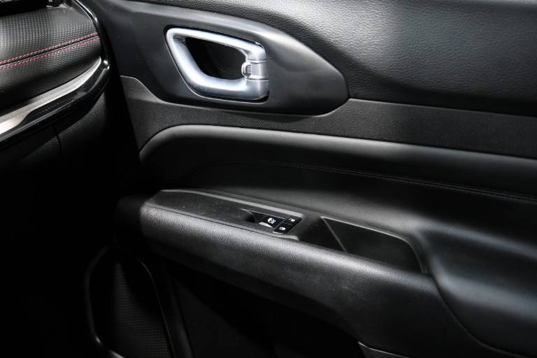 JEEP Compass 39